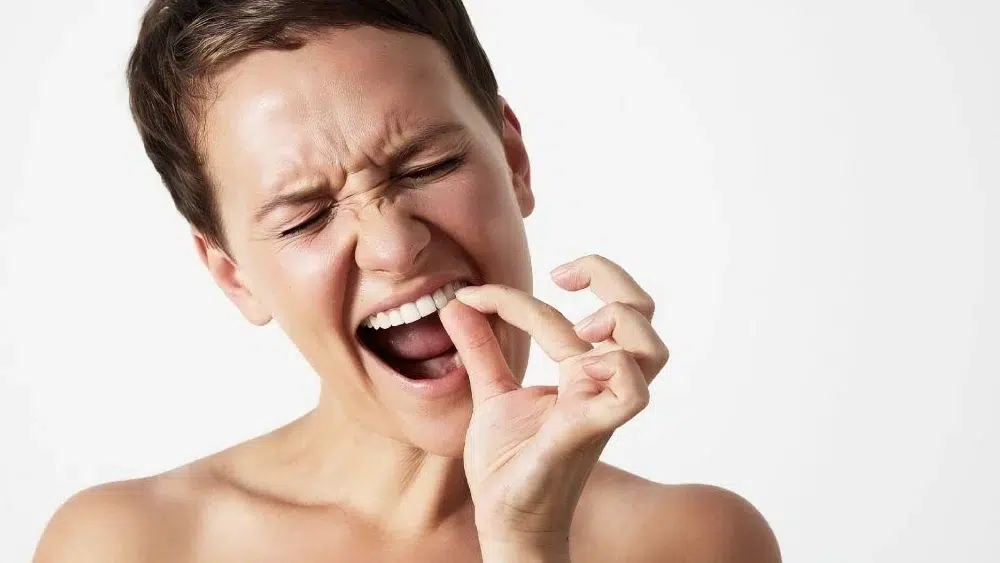 Qué hacer cuándo se mueven los dientes