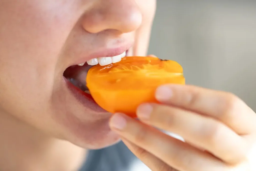 Comer con dentadura postiza: Consejos y recomendaciones prácticas 1 Se puede comer con dentadura postiza